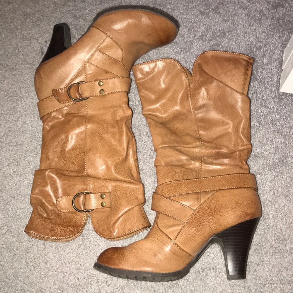 Tan heeled boots